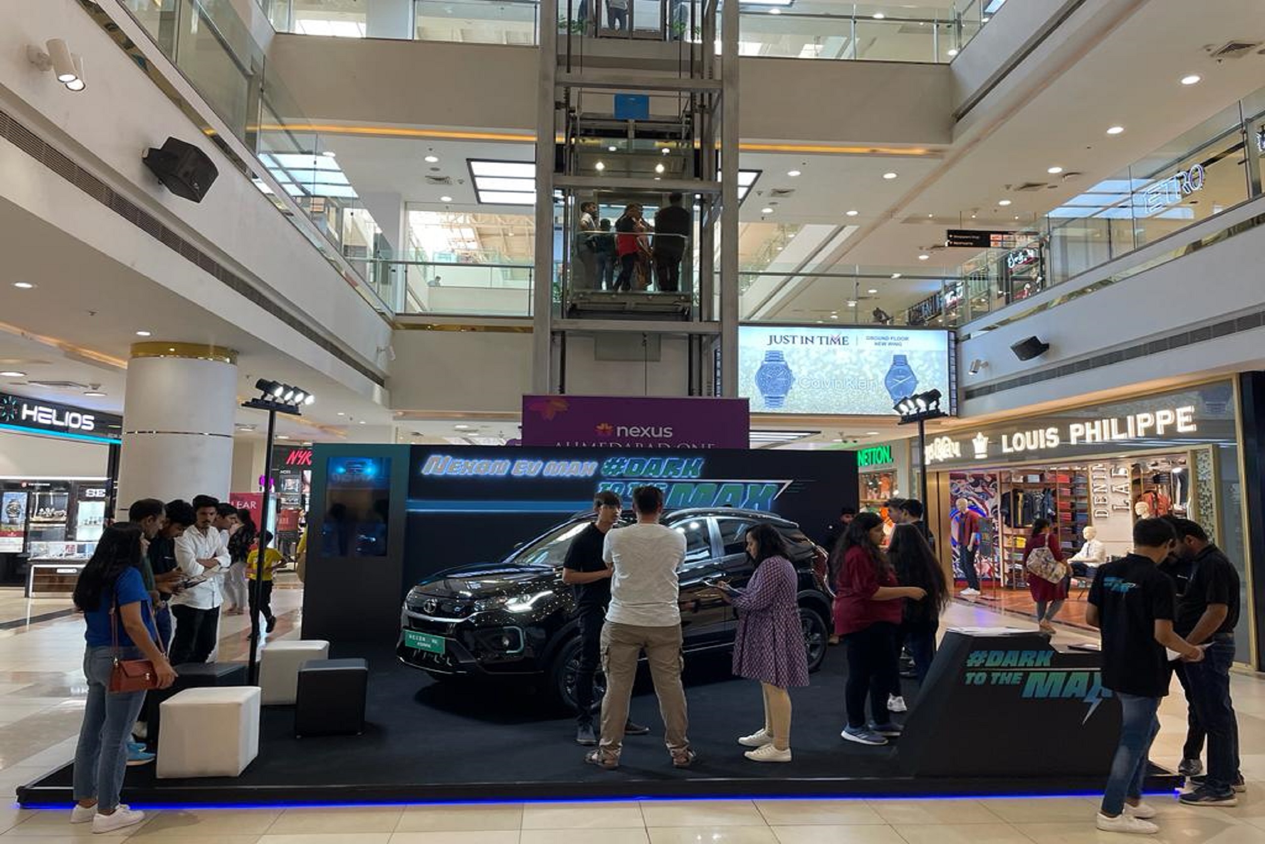 Tata-Nexon-Mall-Activity